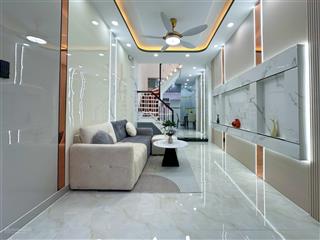 Nhà hẻm xe hơi, gần metro 2, tặng nội thất cao cấp