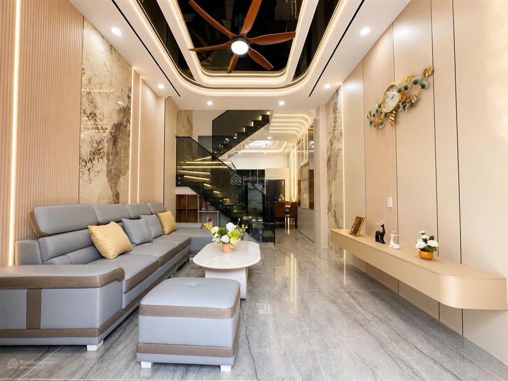 Nhà phố tân bình, cạnh ga metro 2, nhận nhà mới 100%
