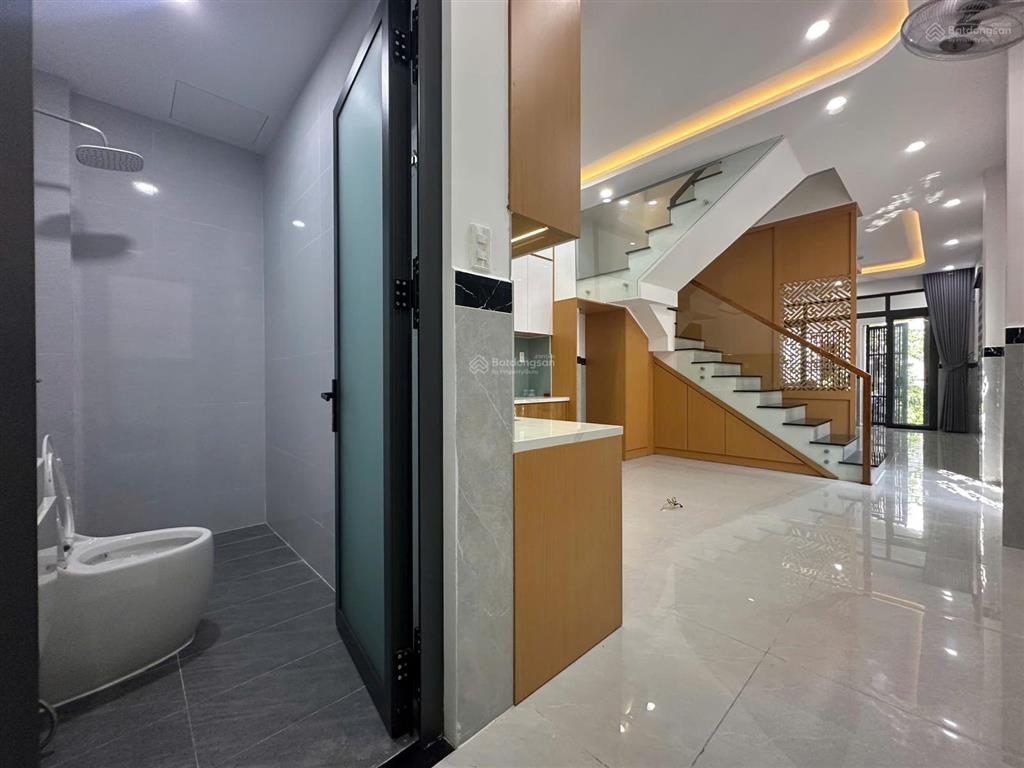 Chính chủ bán, nhà hẻm xe hơi tránh, gần ga metro  t3 mới
