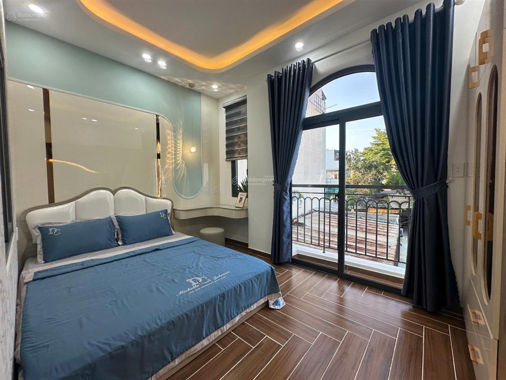 Nhà mới xây, nở hậu 6m, 4 tầng, khu ga metro mới, 6.68 tỷ