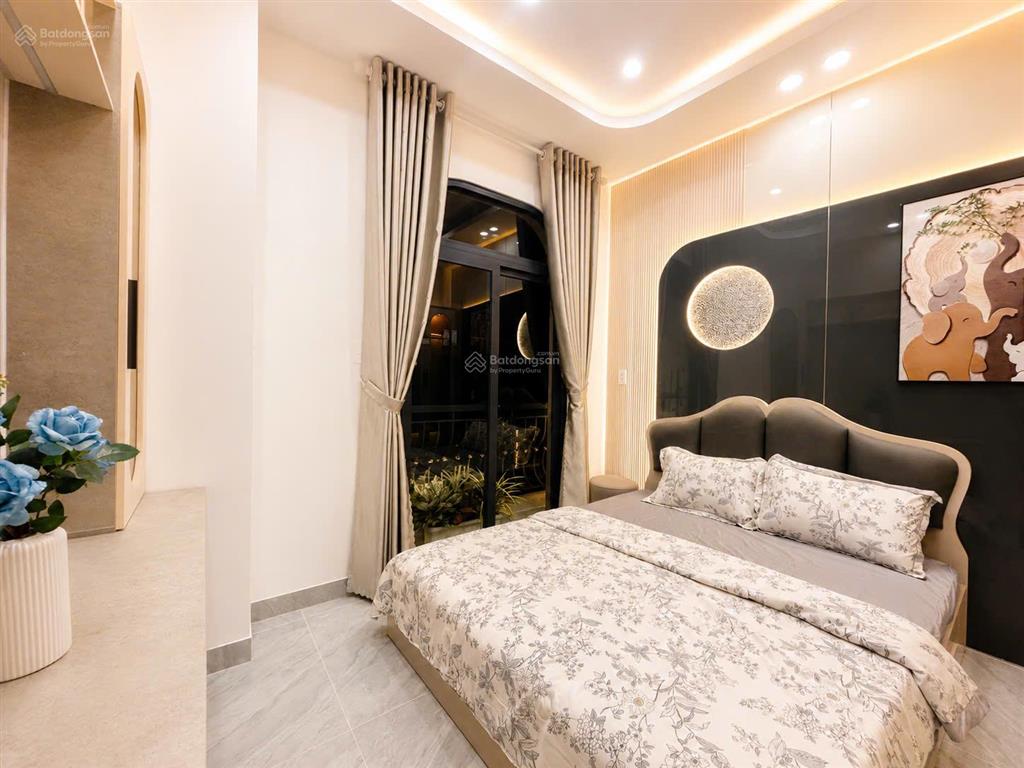 Bán căn villa tân bình, 5 tầng xây mới, gần metro 2, ô tô ngủ trong nhà