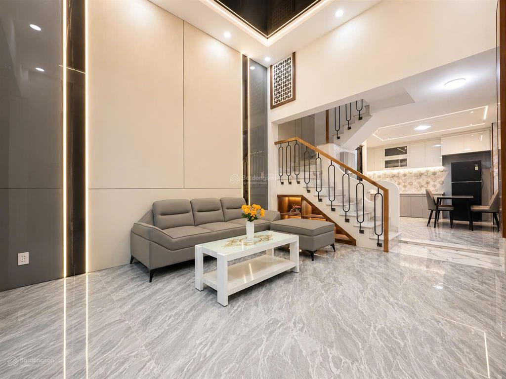 Nhà phố khu metro 2, 4 tầng mới keng, mặt tiền ô tô thông