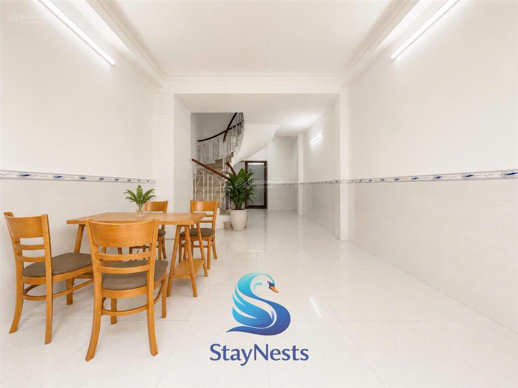 Nhà hẻm xe hơi, khu e town 2, 4 tầng thoáng mát