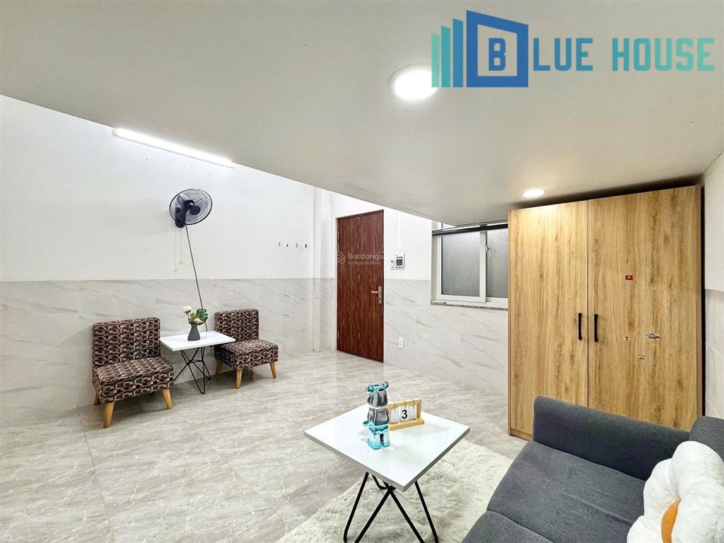 Duplex bếp riêng, full nội thất, gần đại học greenwich cộng hòa