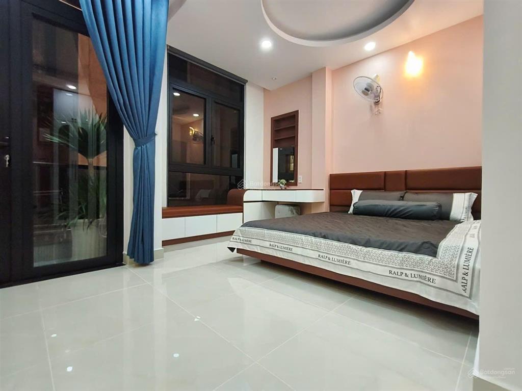 Siêu phẩm villa tân bình, 45m2, ngang 5m, gần metro tham lương