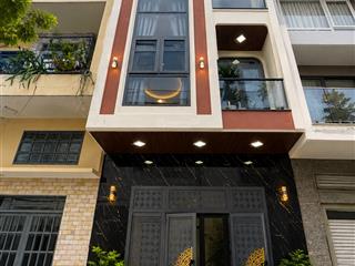 Siêu phẩm villa tân bình, ngang 5m, gần metro tham lương