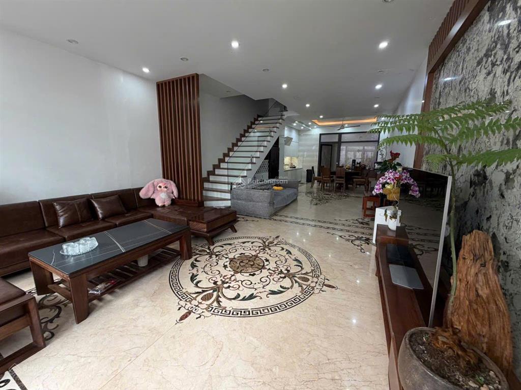 Grand bay villas dt 90m² lô đẹp hướng nam, giá tốt