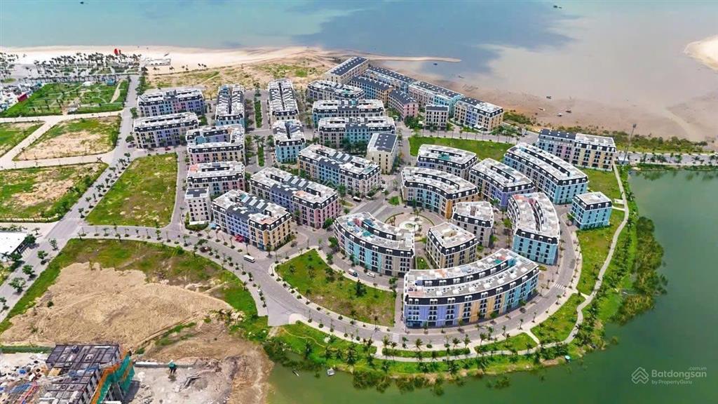 Bán căn góc dự án harbor bay bãi cháy