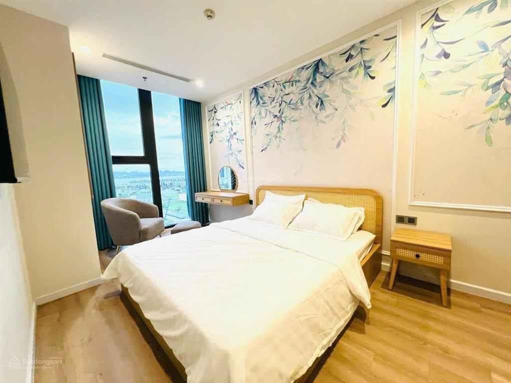 Bán căn hộ 2pn icon40 hạ long view trực diện biển bãi cháy