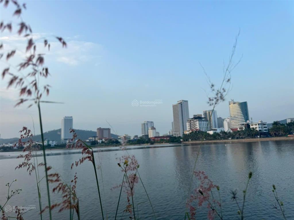 Bán căn góc liền kề grand bay bãi cháy  vị trí vip, giá chỉ 18,8 tỷ