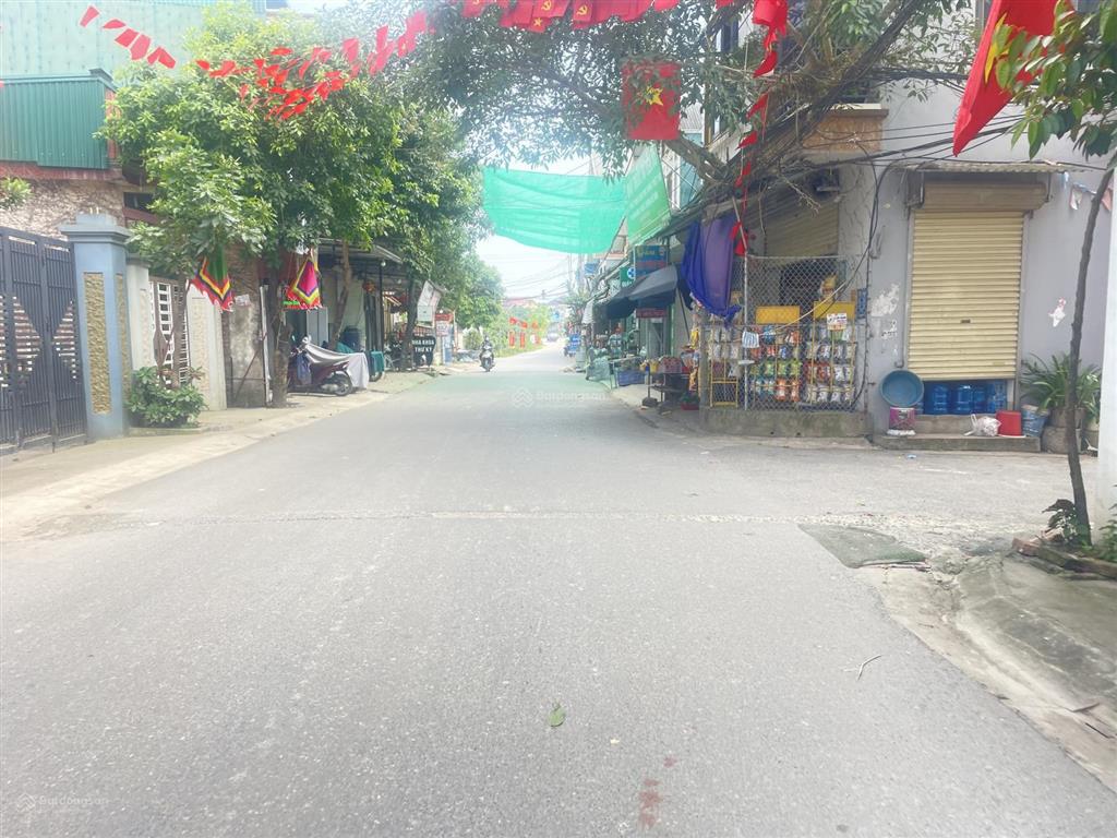 Đất mặt đường kinh doanh sát ql6 đang mở rộng