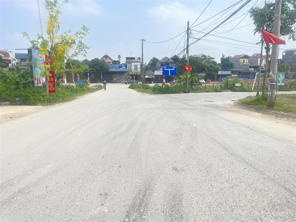 Đất mặt đường kinh doanh sát ql6 đang mở rộng