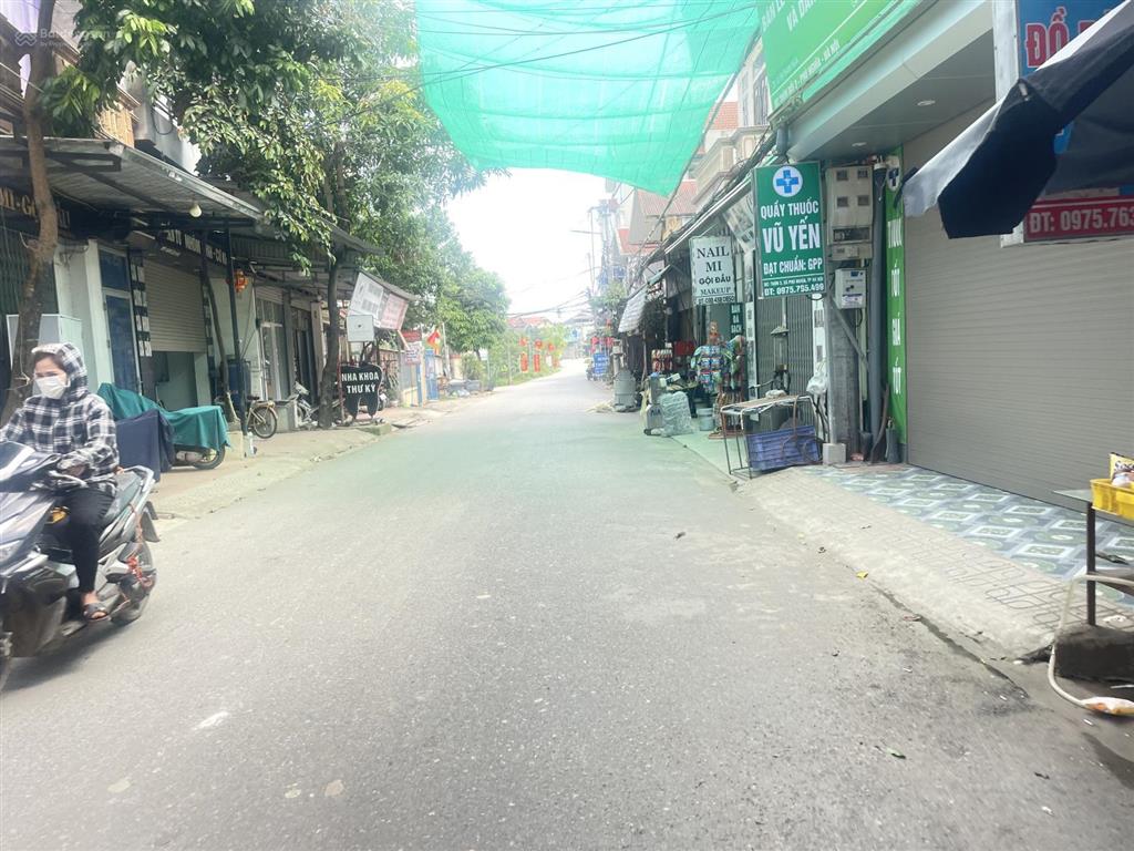 Đất mặt đường kinh doanh sát ql6 đang mở rộng