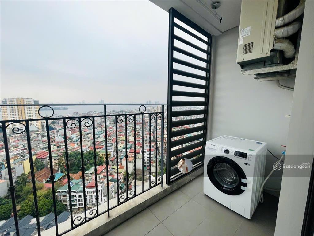 Bán căn hộ 2 phòng ngủ chung cư tây hồ residence  hdi tây hồ  0988 379 ***