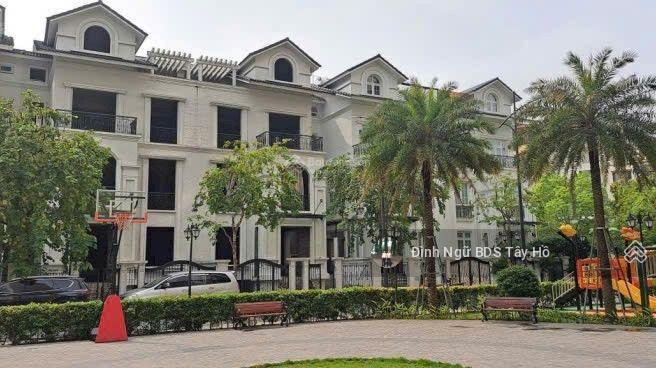Bán biệt thự tại tây hồ residence  hdi thiết kế 4 tầng + hầm mặt tiền 8,5m đã có sổ giá tốt