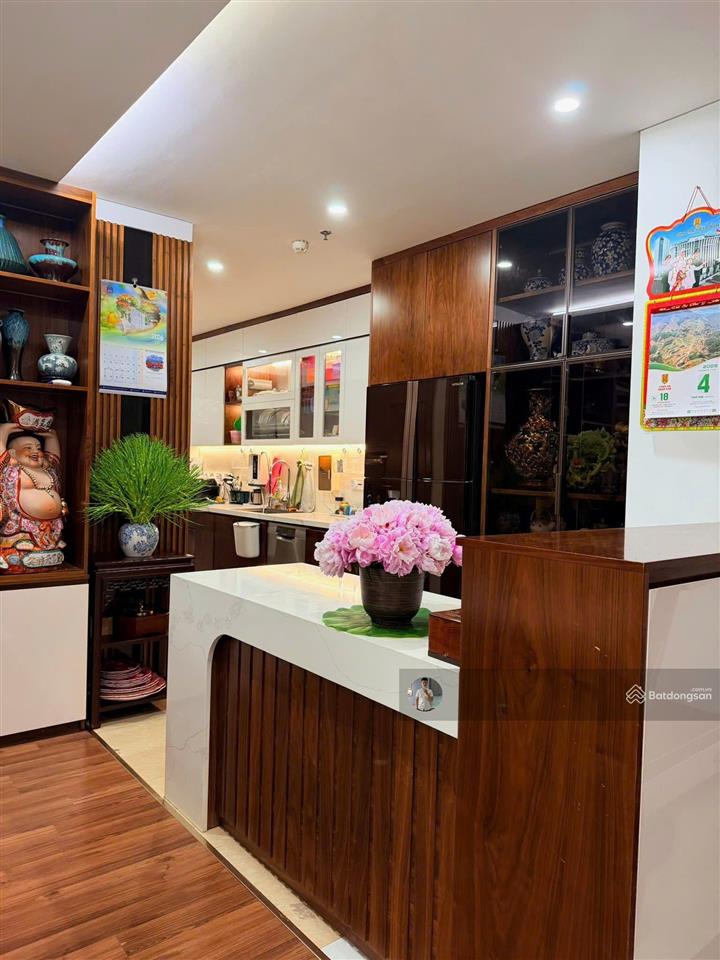Chủ nhà thiện chí bán căn hoa hậu 171m2 thiết kế 4 ngủ chung cư n03t2 ngoại giao đoàn