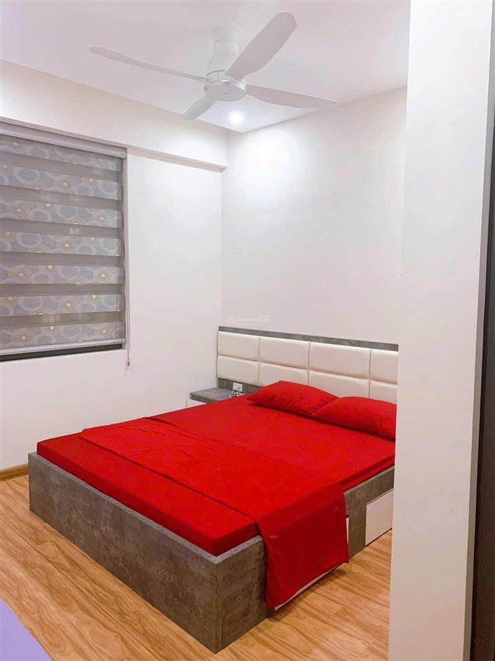 Chủ cần bán gấp chung cư ngoại giao đoàn căn 2 ngủ 96m  7,x tỷ tầng trung view thoáng