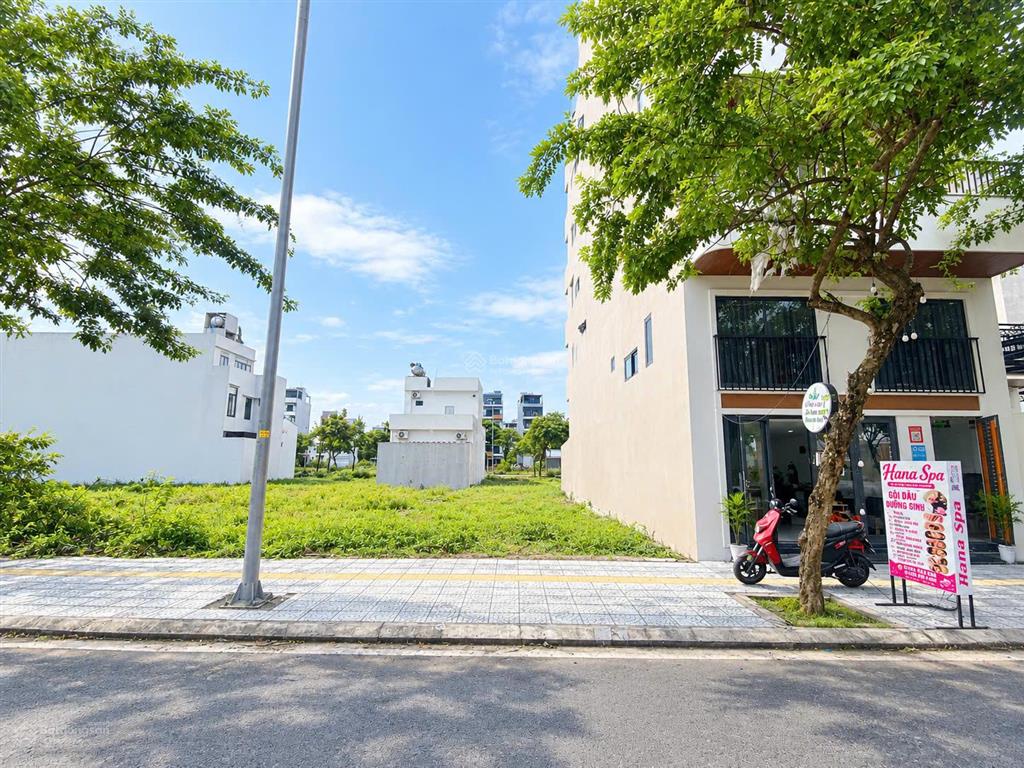 5,6 tỷ lô đất 144m2 fpt city đà nẵng vị trí đẹp giá rẻ