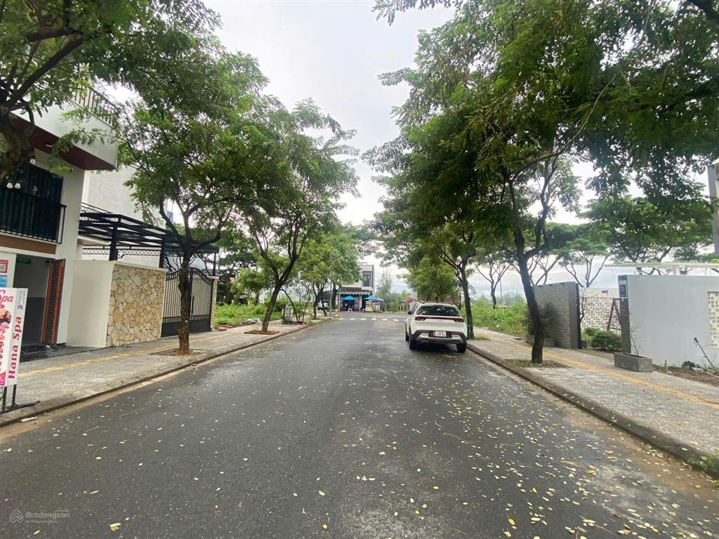 5,6 tỷ lô đất 144m2 fpt city đà nẵng vị trí đẹp giá rẻ