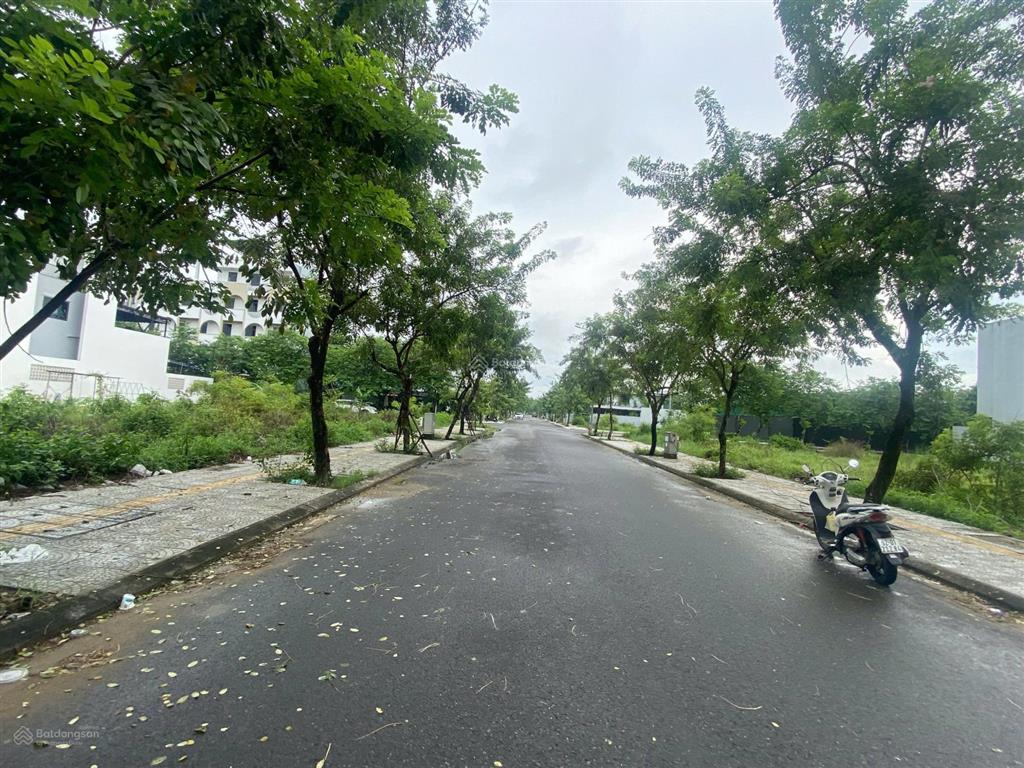 5,6 tỷ lô đất 144m2 fpt city đà nẵng vị trí đẹp giá rẻ