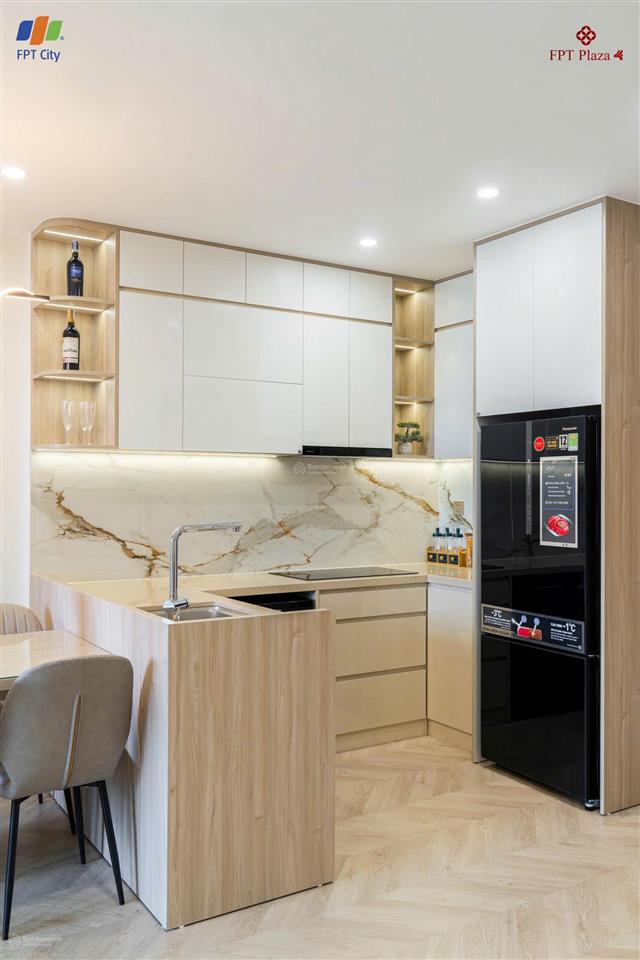 Bán căn hộ chung cư 1 pn + fpt plaza 4 giá chỉ 2,35 tỷ tầng cao