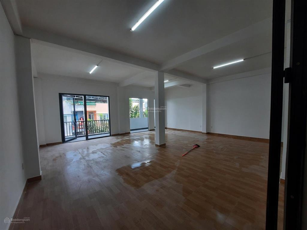 Cho thuê nhà mặt tiền 8m đường s2 hiếm tại tây thạnh, vị trí đẹp,  0906 961 ***