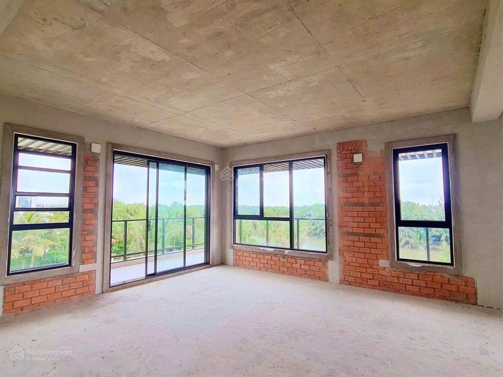 Bán nhà phố vườn 126m2 ưu đãi đợt đầu 18,8 tỷ có 3 tầng  tum, khu riêng tư trelliamizuki park