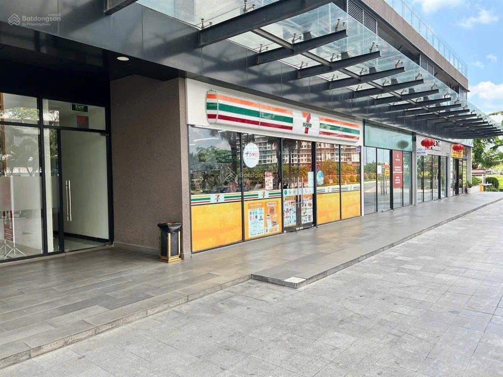 Cho thuê shophouse mizuki park mặt tiền đường chính, dt 141m2, chỉ 30 triệu/tháng