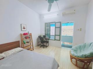 Chính chủ cho thuê căn hộ 50m2 thoáng mát phố trần quốc toản, hk