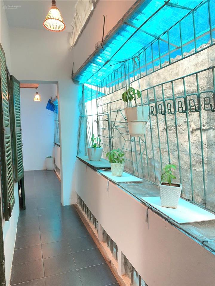 Chính chủ cho thuê căn hộ 50m2 thoáng mát phố trần quốc toản, hk