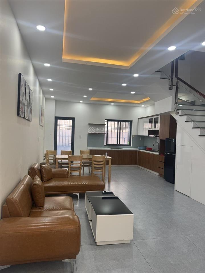 Bán nhà khu dân cư hưng phú 2 tiện ích