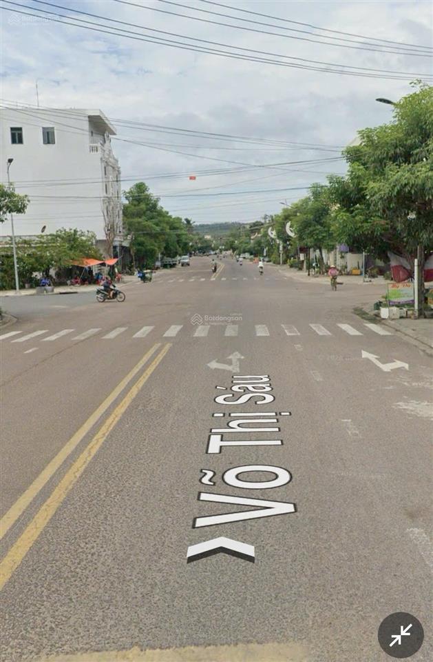 Nhà 3,5 tỷ mặt tiền đường lớn võ thị sáu, sông cầu