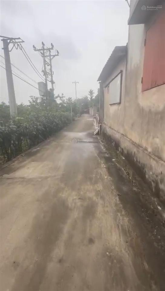 Bán lô 92m2 đất vạn nhất, thường tín (cũ)( phú xuyên hà nội) đường trước đất gần 5m.