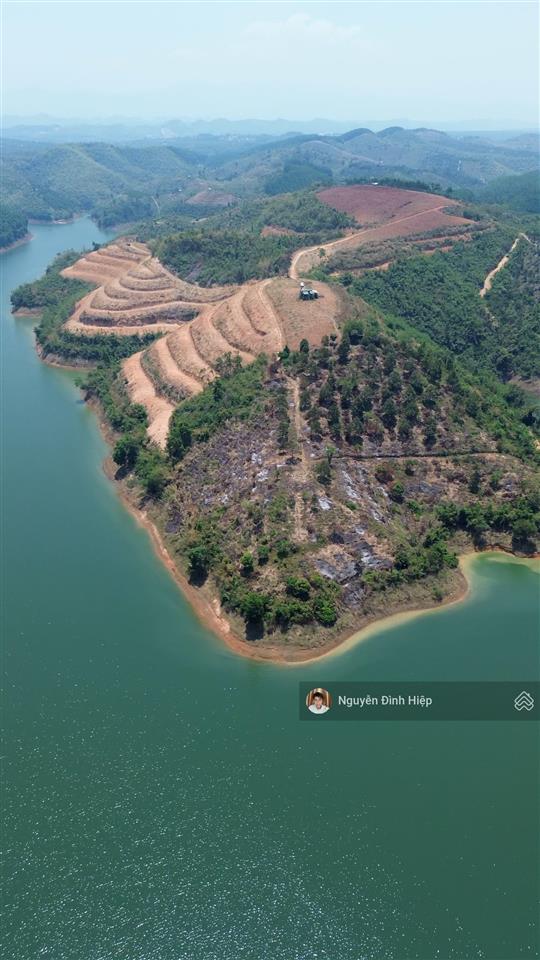 Bán 15ha ôm view hồ trọn vẹn cảnh quan đẹp gần trung tâm giá 15 tỷ