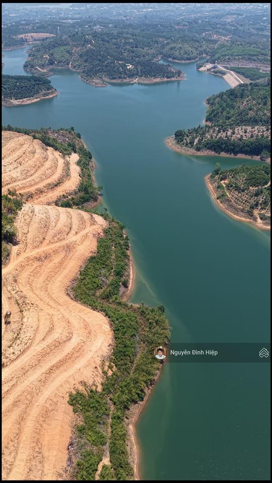 Bán 15ha ôm view hồ trọn vẹn cảnh quan đẹp gần trung tâm giá 15 tỷ