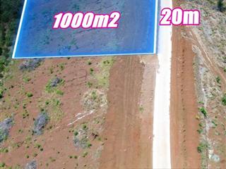 Bán 1000 sào đất chủ đã san nền, view đẹp, thoáng, đường bê tông rộng, chỉ 180 triệu/ lô