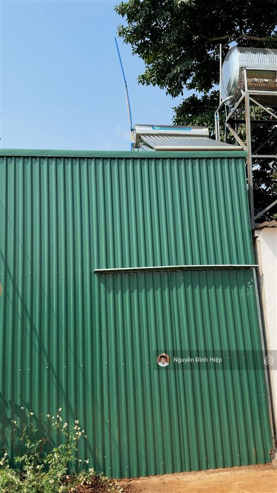 Bán 3ha ôm 200m mặt tiền bê tông hạ tầng đầy đủ giá 4.5 tỷ