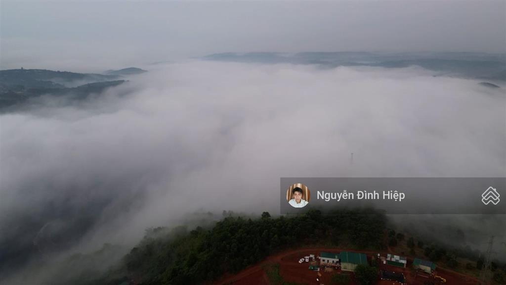 Bán đất view săn mây, 100m mặt tiền đường sẵn nhà giá 6 tỷ