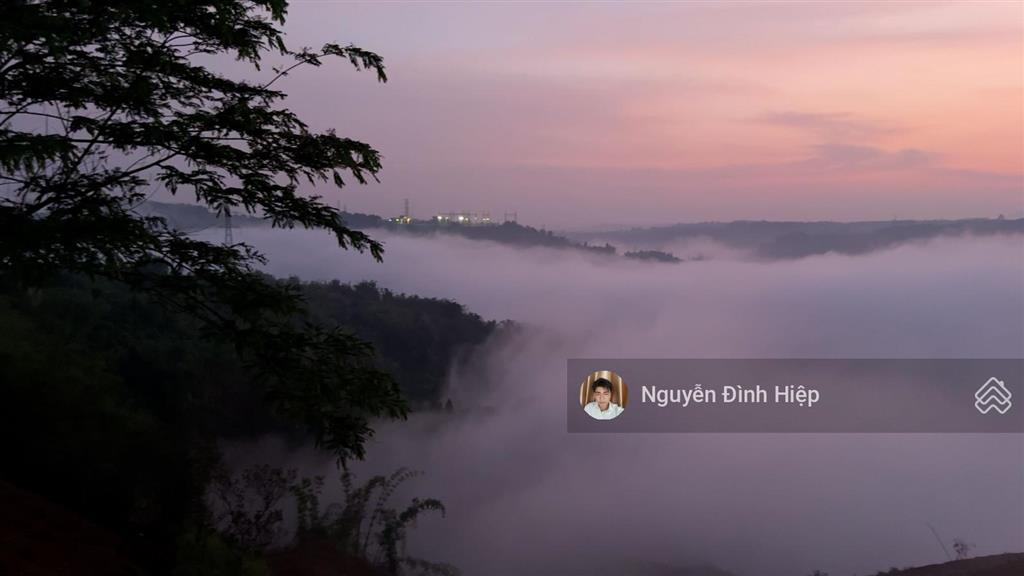 Bán đất view săn mây, 100m mặt tiền đường sẵn nhà giá 6 tỷ