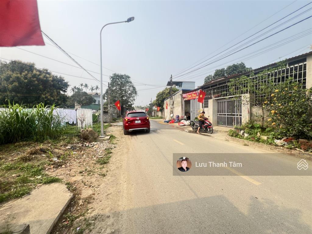Chính chủ gửi em tâm bán 198m2/100m2 thổ cư, bám trục chính liên xã kinh doanh, buôn bán