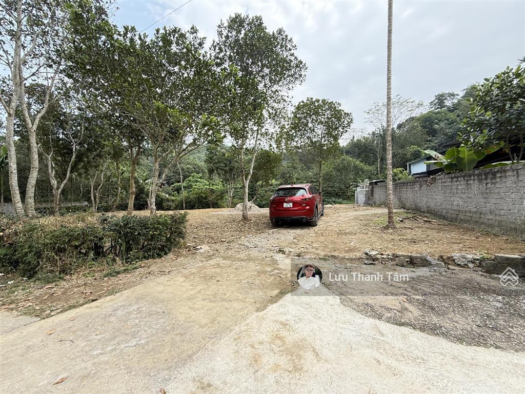 Chuyển nhượng lô đất đẹp 628m2 có 200m2 thổ cư tại trung tâm lương sơn, hoà bình