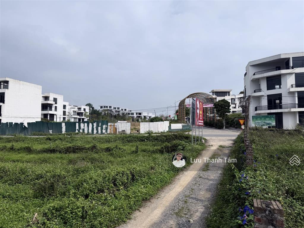 Lên siêu phẩm 2100m2 400m2 thổ cư tại cư yên lương sơn hòa bình nay là phú thọ