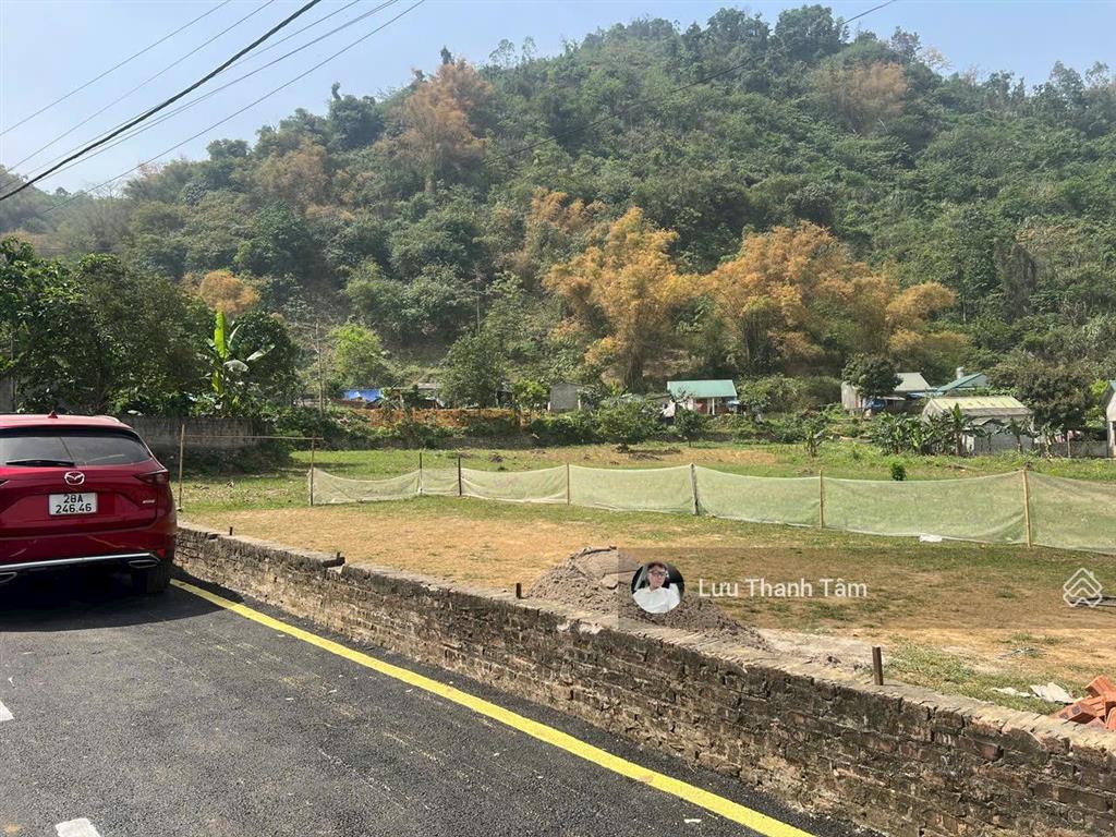 Chính chủ gửi bán lô đất lưng tựa núi tại cư yên lương sơn hòa bình, diện tích 3277m2 có 400m2 thổ