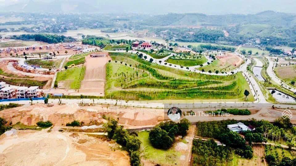 Cần bán lô đất tiềm năng 2755m2 có 800 thổ cư view hồ tại nhuận trạch lương sơn phú thọ.