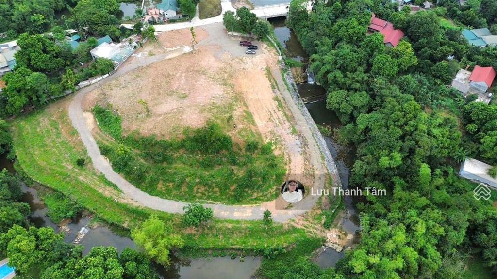 Chuyển nhượng siêu phẩm có bám suối to quanh đất tại lương sơn, hòa bình, dt 8428m2/800m2 thổ cư