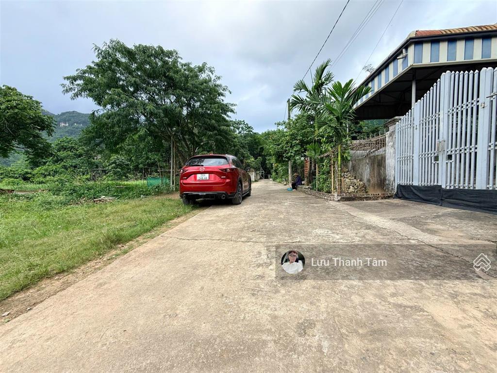 Cần bán lô đất 245.8m² có 200m2 thổ cư tại lâm sơn lưng tựa núi view thoáng mát, lưng tựa núi đá
