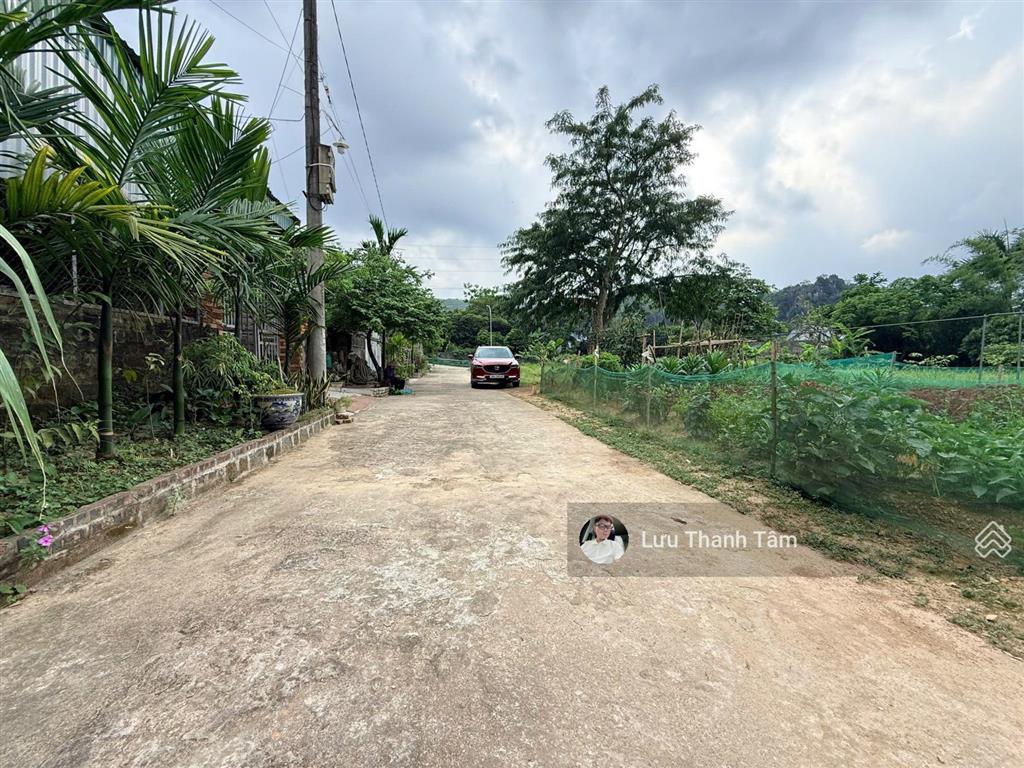 Cần bán lô đất 245.8m² có 200m2 thổ cư tại lâm sơn lưng tựa núi view thoáng mát, lưng tựa núi đá