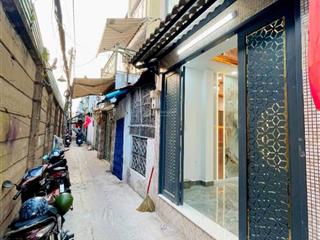 Bán nhà mới q4 đoàn văn bơ sát hẻm xe hơi