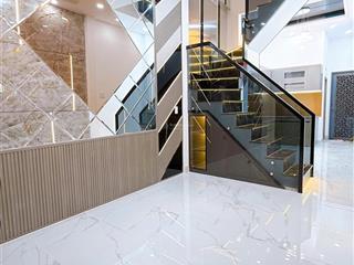 Bán nhà đẹp 03 tấm btct  kdc hh le văn linh f12 quận 4