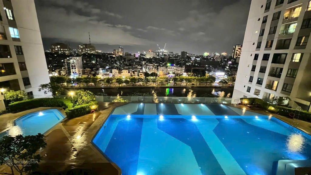 Cho thuê the gold view 2pn, giá 18 triệu/80m2 tháng
